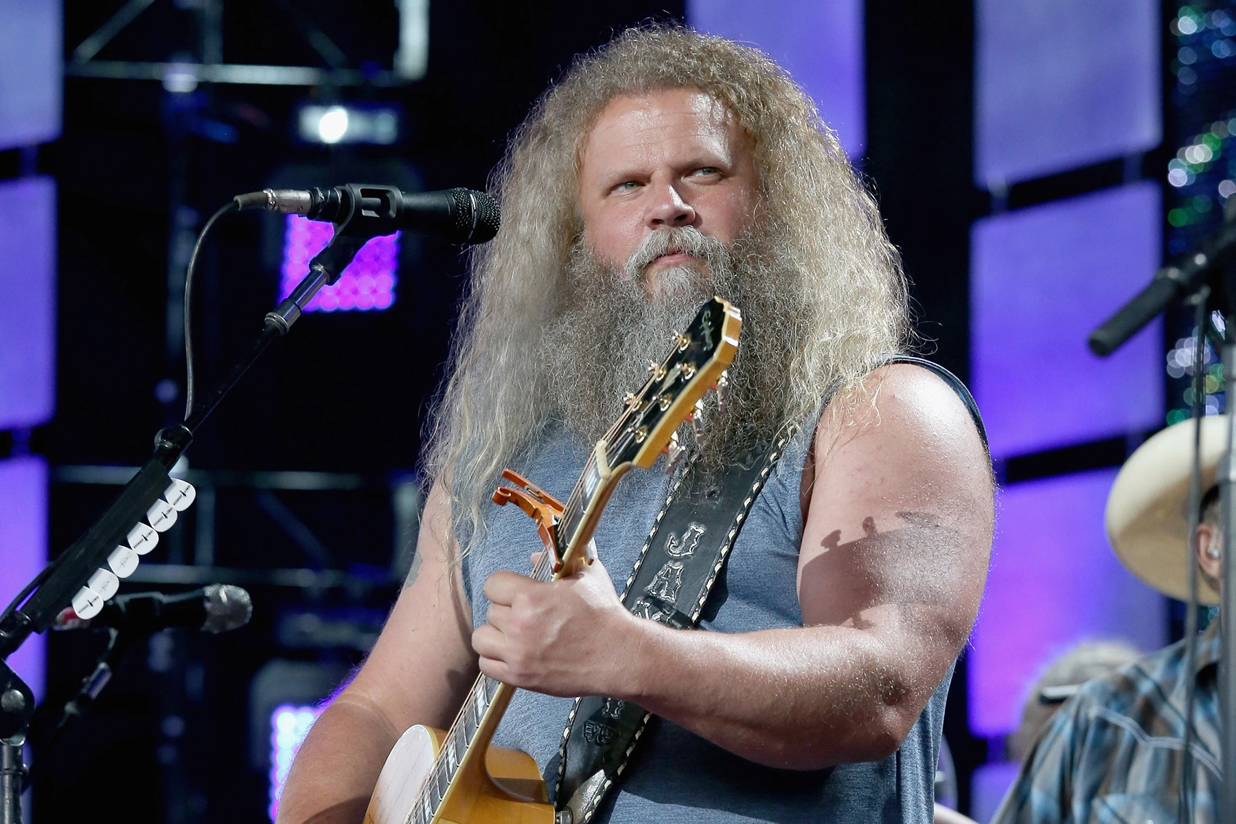 Jamey Johnson Reveals Summer Tour in the United States in 2022 With
