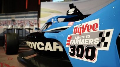 Hy-Vee Salute to Farmers 300