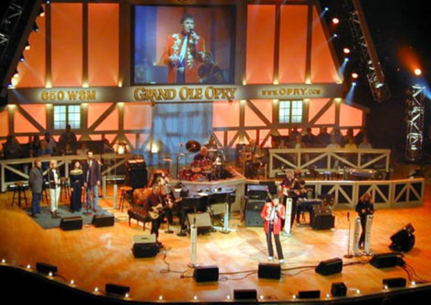 can you tour the grand ole opry