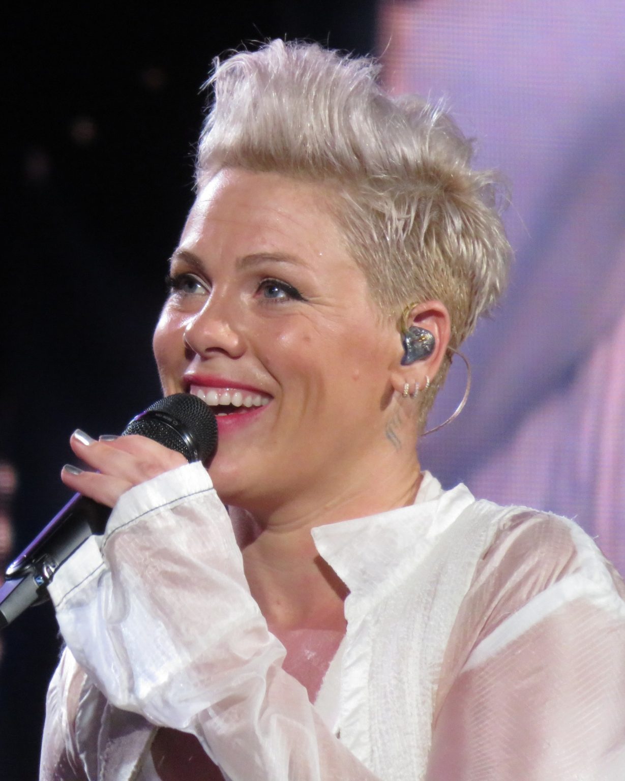 pink tour review 2023